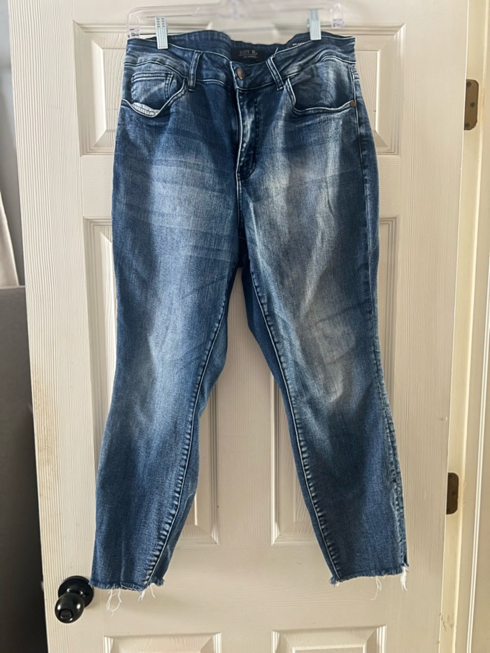 Judy Blue Washed Blue Ankle Crop Jeans